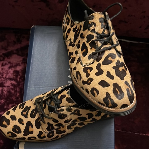 Cole haan leopard print Oxford shoes - Picture 2 of 5